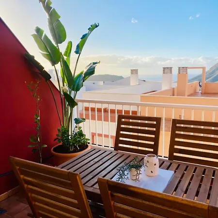 Lucie Exclusive With A Stunning View Lejlighed *