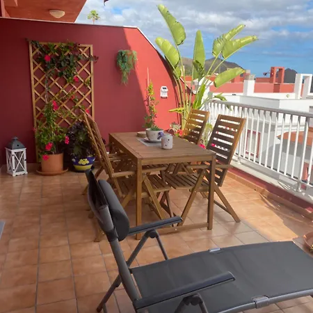 Lucie Exclusive With A Stunning View Lejlighed